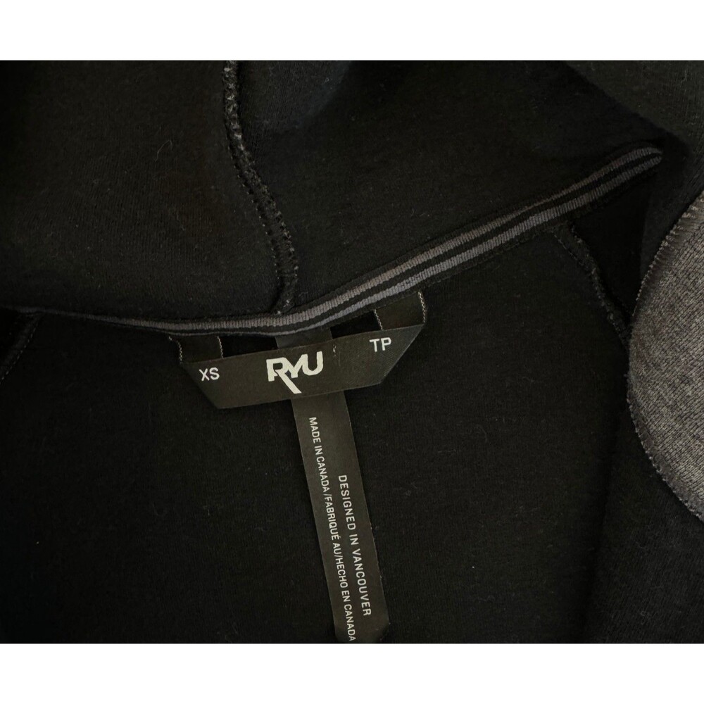RYU Womens XS Gray Zip Up Hoodie Made In Canada Athletic‎ Jacket Small - Picture 3 of 9
